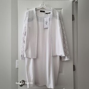 NWT Midnight Velvet White Embellished 2-Piece Dress Suit